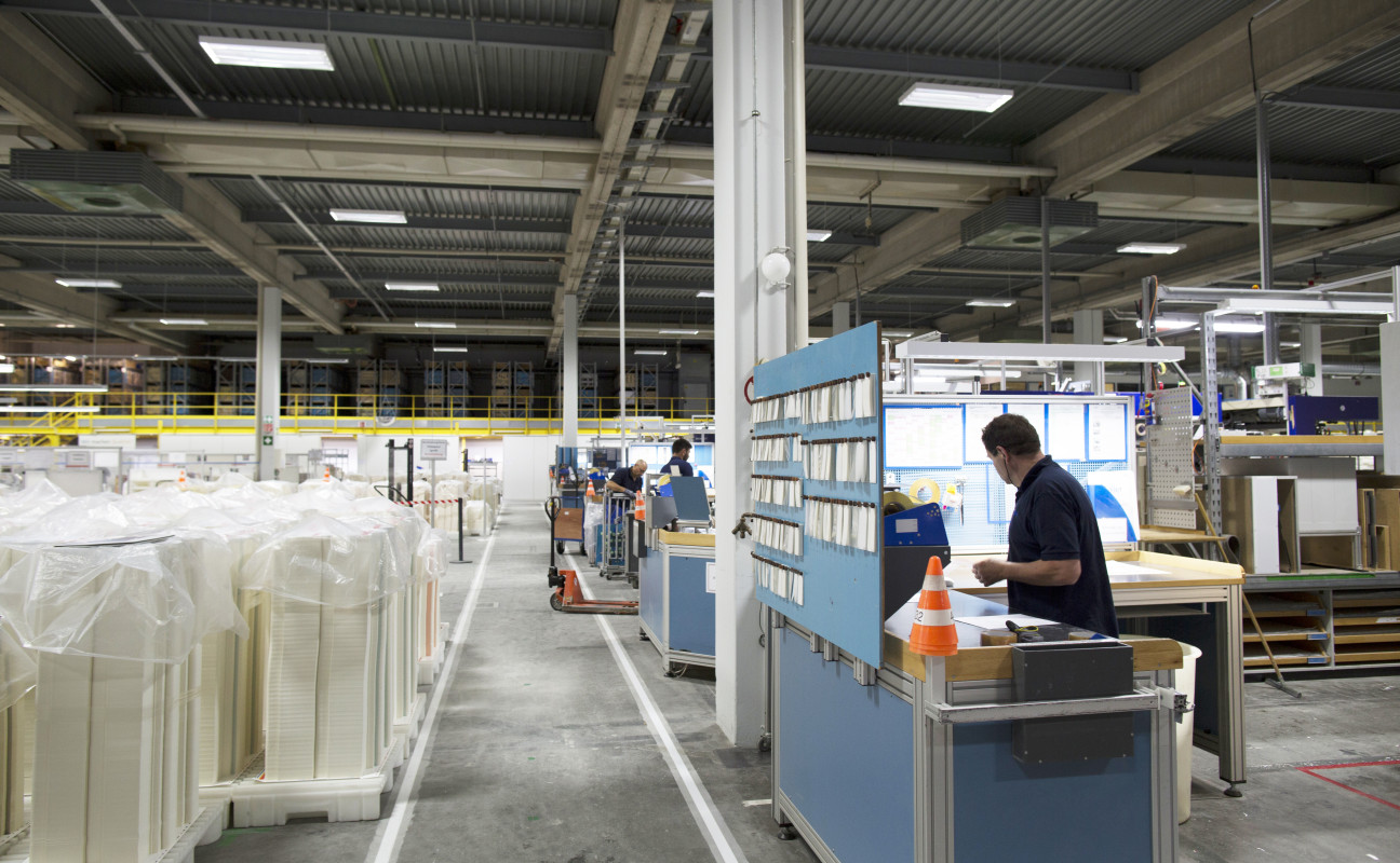 VKS Inyección Plástico · Inyección de Plástico para Fabricación de Piezas a Medida en Girona